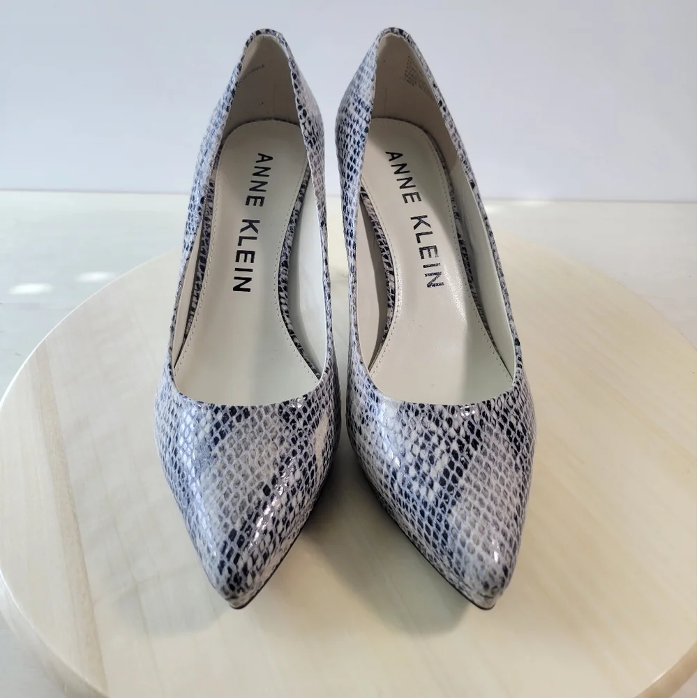 Anne Klein Akdalan Snakeskin High Heel Shoes Womens Size 10 - Picture 2 of 11